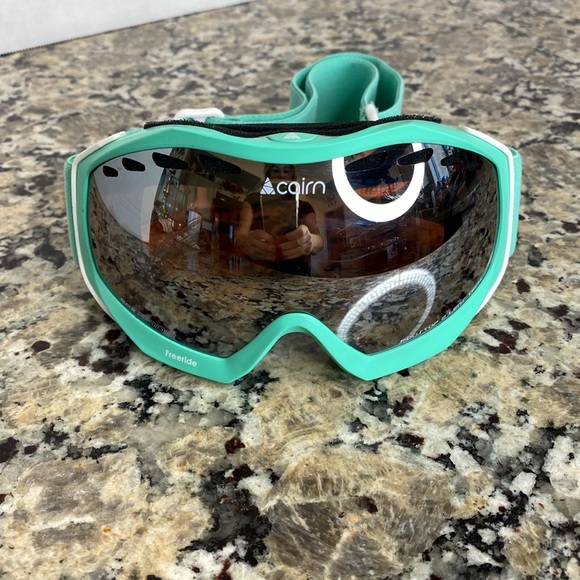 CAIRN FREERIDE SKI MASK / PHOTOCHROMIC Women’s snowboard ladies sled outdoor - Picture 1 of 6